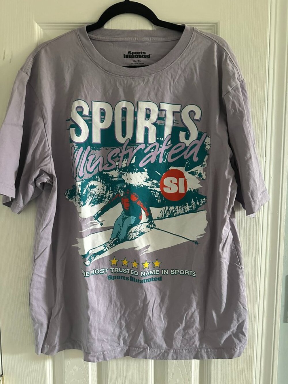 Sports Illustrated ski tshirt